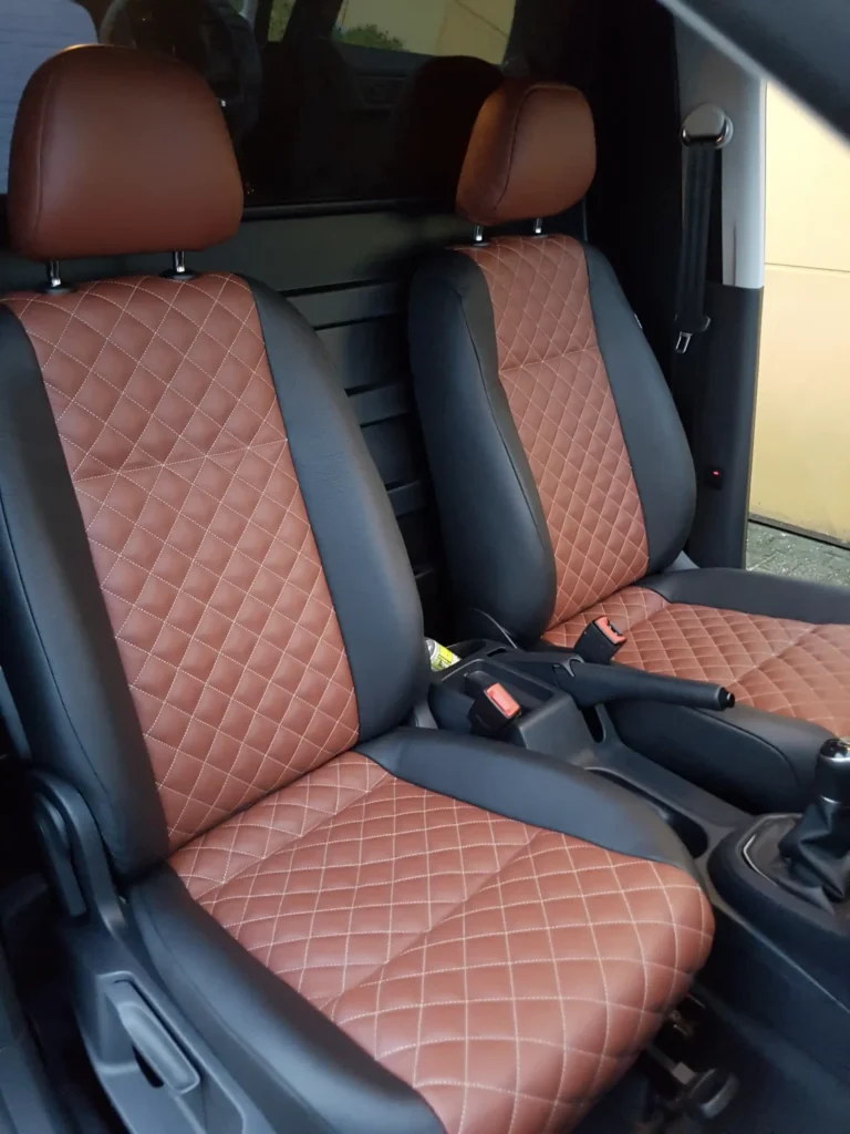 Auto – Auto's, camper, motor, en scooters, herstoffering door Holland Design Label Breda