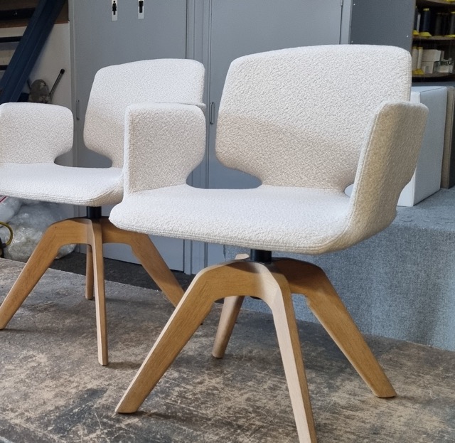 Diverse merken – Diverse merken, herstoffering door Holland Design Label Breda