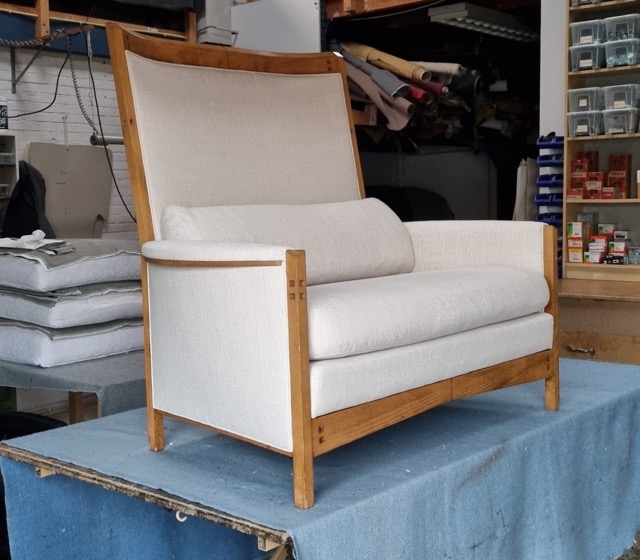 Klassiek – Klassiek, herstoffering door Holland Design Label Breda