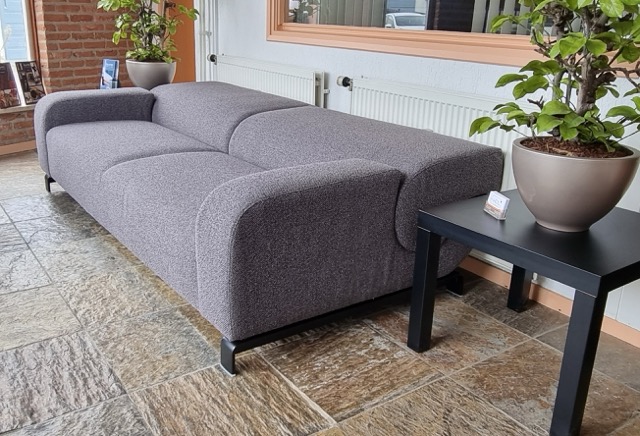 Leolux – LeoLux, herstoffering door Holland Design Label Breda