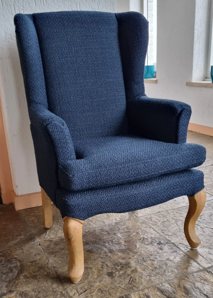 Portofolio onder de kop Klassiek – Klassiek, herstoffering door Holland Design Label Breda