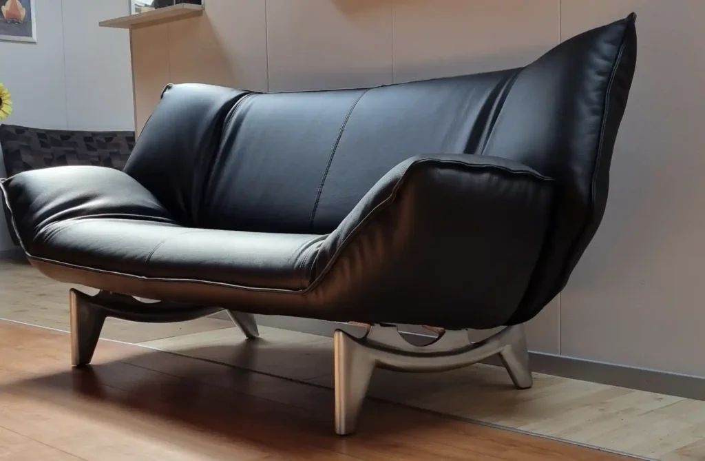 Tango bank Leolux tweezitter – LeoLux, herstoffering door Holland Design Label Breda